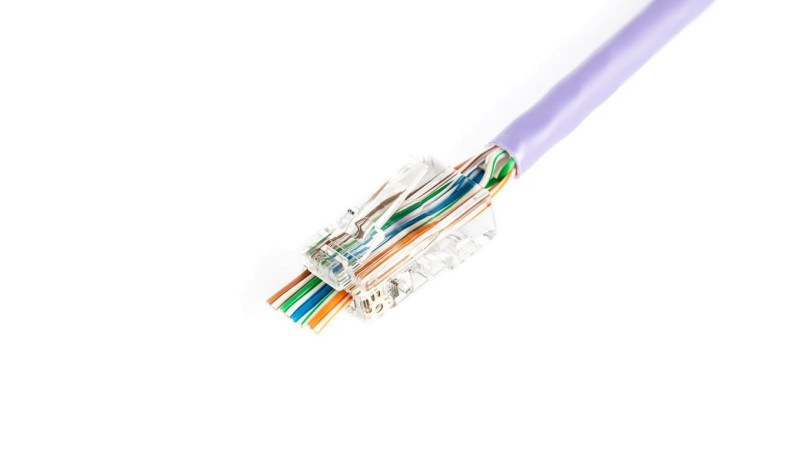 Wtyk RJ45 (8P8C) przelotowy kat.5e nieekranowany AWG 26-24 /woreczek zawiera 100szt./X-ML-5U-EZ