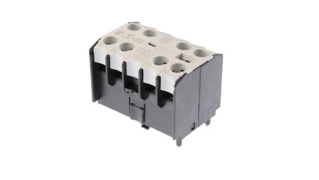 Styk pomocniczy 4R montaż czołowy 04DILE 010256