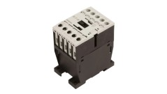 Stycznik mocy 7A 3P 24V DC 0Z 1R DILM7-01(24VDC) 276600