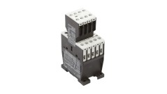 Stycznik mocy 7A 3P 230V AC 2Z 2R DILM7-22(230V50HZ,240V60HZ) 106360