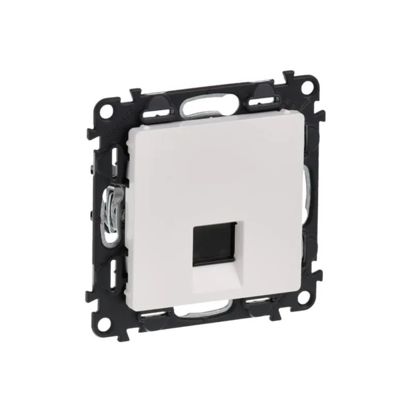 VALENA LIFE Gniazdo 1xRJ45 kat.6 UTP białe 753142