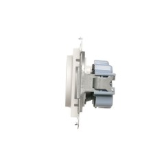 Simon 55 Gniazdo Schuko z przesłonami (moduł) 16 A, 250 V~, szybkozłącza Biały mat TGSZ1CZ.01/111