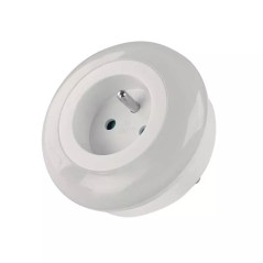 Lampka nocna LED 0,63W z czujnikiem zmierzchu + gniazdo 230V P3307
