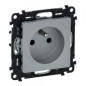 VALENA LIFE Gniazdo pojedyncze z/u 2P+Z z przesłonami aluminium 753380